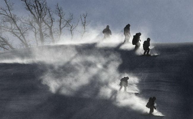 विंटर ओलंपिक : तेज हवाओं के कारण तहस-नहस हुआ ओलंपिक पार्क, 16 घायल