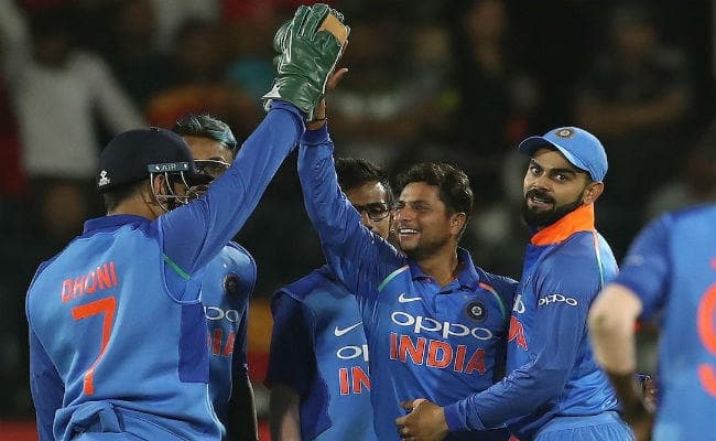 INDvsSA LIVE : कोहली के शतक से भारत जीत की ओर अग्रसर, द अफ्रीकी पारी 204 पर सिमटी IND 170/2 (28 Ove)
