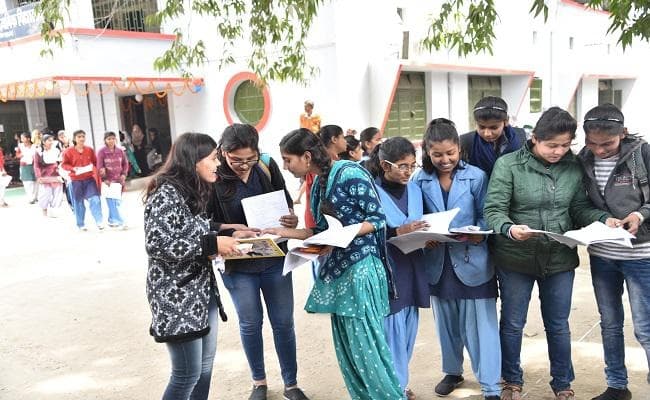 बिहार इंटरमीडिएट परीक्षा 2018 : पहली बार अा सकता है अप्रैल में परिणाम