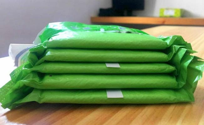 महाराष्ट्र में छात्राओं व ग्रामीण महिलाओं को मिलेंगे सस्ते सैनिटरी पैड, महिला दिवस पर शुुरुआत