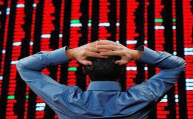 घोटालों से सहमे बाजार में गिरावट जारी, सेंसेक्स 34000 अंक से फिसला नीचे