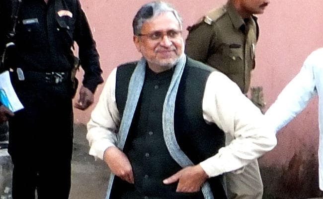 सुशील मोदी की मांग पर बढ़ी रेलवे की ग्रुप-डी की भर्ती में अधिकतम उम्र सीमा, कहा- लाखों युवा होंगे लाभान्वित