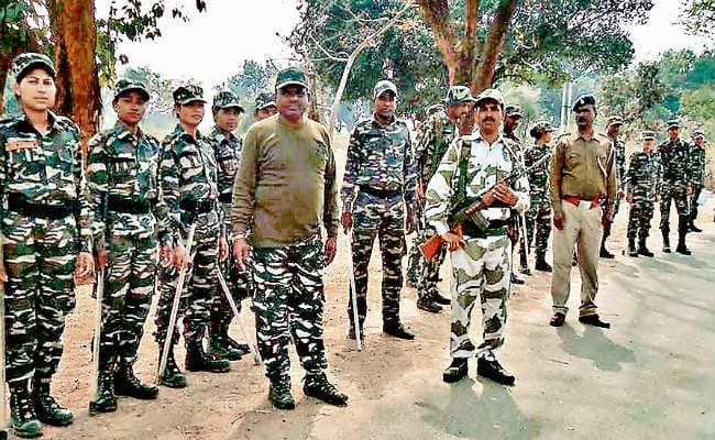 झारखंड : पत्थलगड़ी के लिए लोगों को उकसाने पर गांव की घेराबंदी की, फिर किया गिरफ्तार...जानें मामला