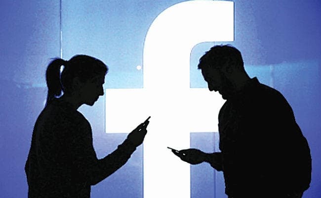 युवाओं में कम हो रहा है फेसबुक का क्रेज......जानें क्‍या है कारण