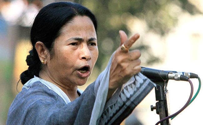 ममता का आरोप-पीएनबी घोटाले में हुए नुकसान की भरपाई के लिए पीएफ ब्याज दरों में की गयी कटौती