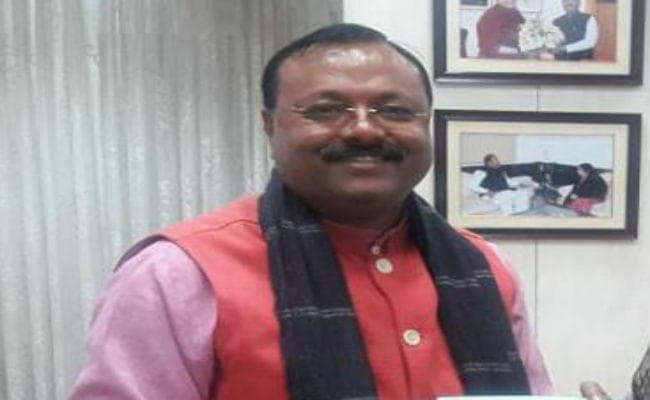 VIDEO : बीजेपी विधायक विरंची नारायण ने कहा -  नौकरी हम नहीं दे सकते, अगली बार वोट नहीं देना