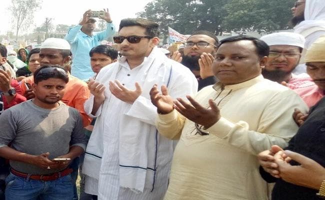 तीन तलाक के विरोध में मुस्लिम महिलाओं ने सहरसा मेें निकाली महारैली, लोजपा नेता ने दिया ये बड़ा बयान