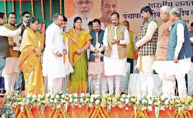 झारखंड : गरीब महिलाओं को सरकार देगी नैपकिन बनाने की मशीन, DVC से हटेंगे 6 जिले, विद्युत बोर्ड देगा 24 घंटे बिजली : सीएम