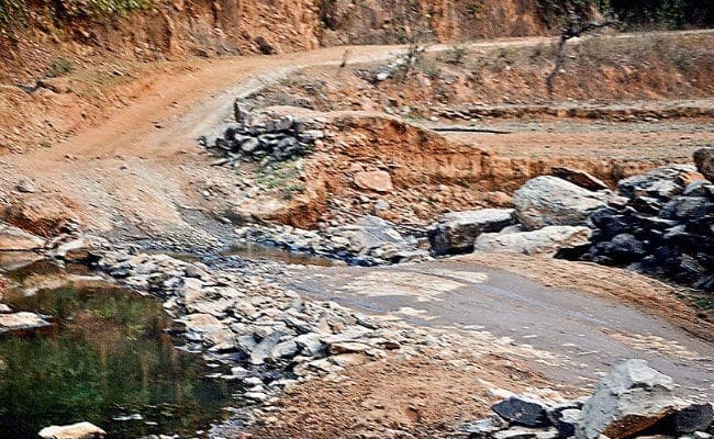 पत्थलगड़ी लाइव: व्यवस्था से गांववालों का भरोसा उठा, ग्रामसभा चाहती है अपना अधिकार
