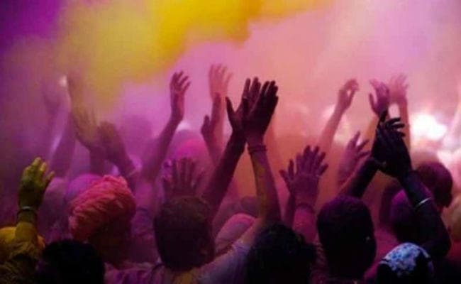 होली में रात 10 बजे के बाद बजाया गाना, तो जब्त होगा बाजा, एसपी ने जारी की गाइडलाइन