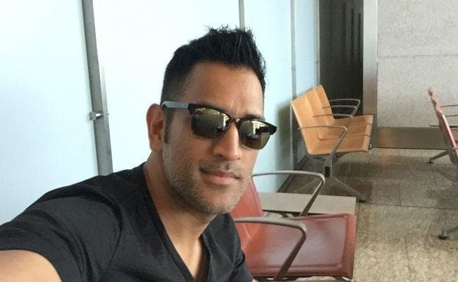 परिवार के साथ इस बार होली मनायेंगे महेंद्र सिंह धौनी