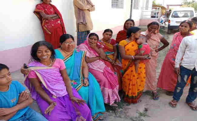 बिहार : शेखपुरा में युवक की गोली मारकर हत्या, मृतक की मां ने कहा- शादी को लेकर षड्यंत्र कर की गयी हत्या