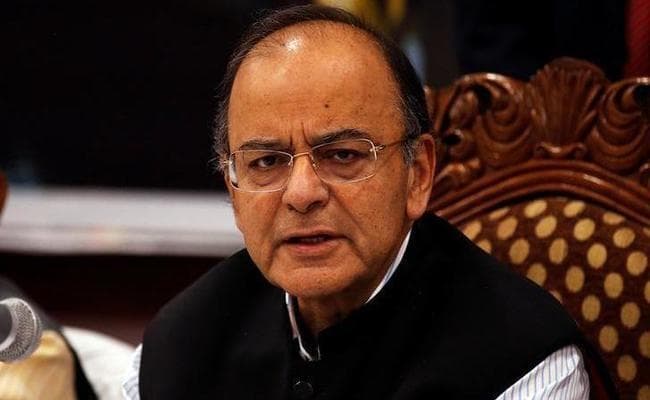 वित्त मंत्री अरुण जेटली ने कहा-देश में जीएसटी की एक दर संभव नहीं