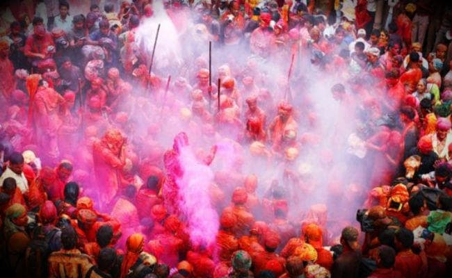 संस्कृतियों के समावेश का उत्सव