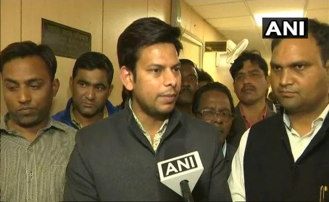 दिल्ली : आप विधायक प्रकाश जरवाल की जमानत पर हाइकोर्ट ने पुलिस से मांगा जवाब