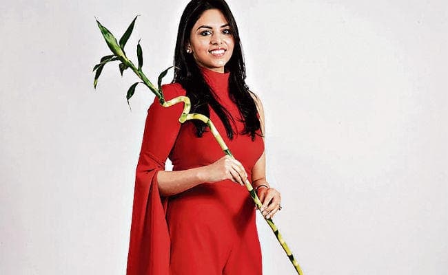 नौकरी छोड़ दीपांजलि ने बनाया इको फ्रेंडली पैड्स, फोर्ब्स की अंडर 30 लिस्ट में हुई शामिल