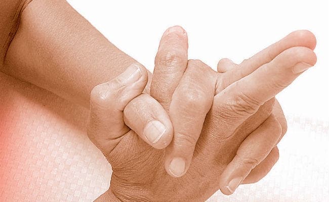 जबड़े में है दर्द तो करें मातंगी मुद्रा, होगा दूर