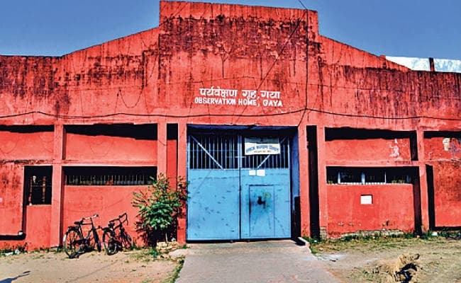 बिहार : गार्ड की जेब से चाबी निकाल कर रिमांड होम से पांच बाल बंदी फरार