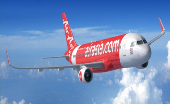 Big Sale : फ्लाइट की टिकटों पर 90 फीसदी तक छूट दे रही एयर एशिया, फायदे के लिए पढ़ें...