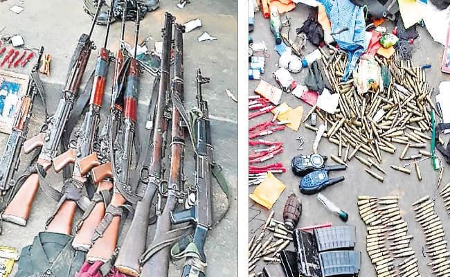 झारखंड : CRPF की संयुक्त कार्रवाई में 25 लाख का इनामी सैक सदस्य सुनील मांझी सहित 10 माओवादी गिरफ्तार