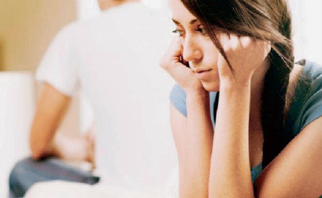 जागरूकता की कमी से पैर पसार रहा सर्वाइकल कैंसर, लाइलाज नहीं हैं, जानें मुख्य लक्षण के बारे में