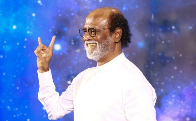 बोले रजनीकांत- मैं एमजीआर नहीं हूं लेकिन...