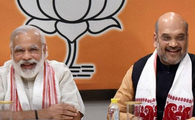 नरेंद्र मोदी और अमित शाह के आगे ''शत्रु'' नतमस्तक, किया सैल्यूट