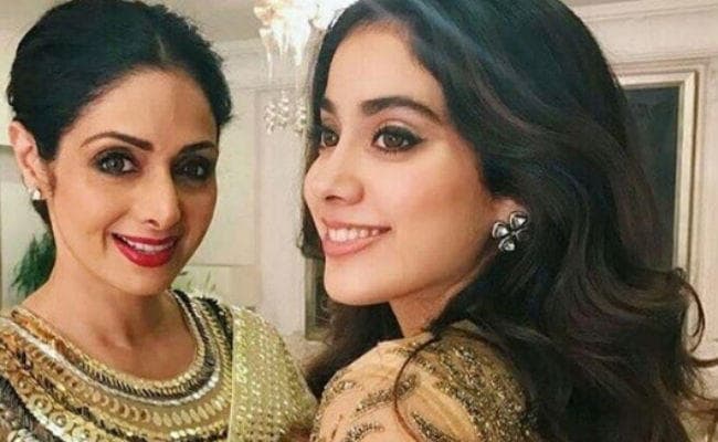 तो क्‍या जाह्नवी के बर्थडे की शॉपिंग के लिए दुबई में रुक गई थीं श्रीदेवी ?