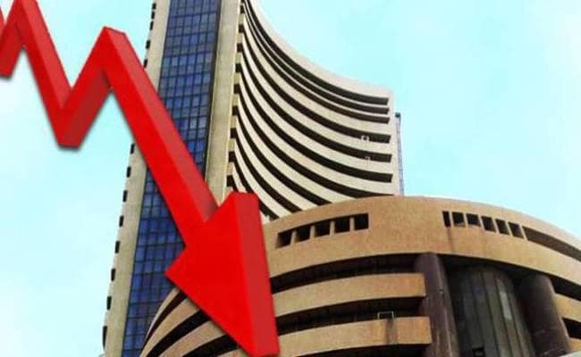 बैंकिंग सेक्टर में बिकवाली का दबाव, सेंसेक्स तीन माह के निचले स्तर पर, 430 अंक टूटा
