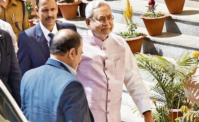 बिहार बजट सत्र : नीतीश कुमार ने कहा, भागलपुर में बनेगा गांगेय डॉल्फिन रिसर्च सेंटर, दिया सदस्यों के प्रश्नों का जवाब