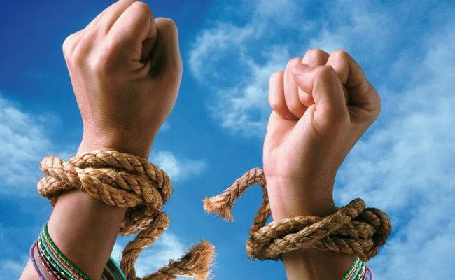 आधी आबादी का संघर्ष