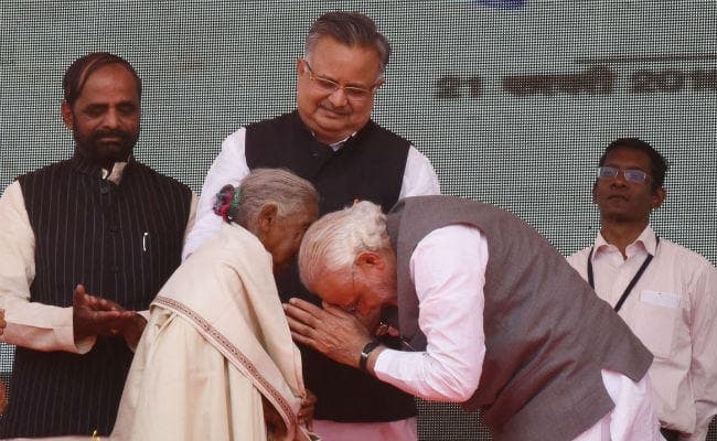 महिला दिवस : पीएम मोदी की अपील प्रेरणा देने वाली महिलाओं के संबंध में लिखें