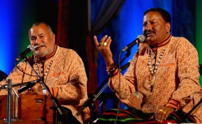 कभी स्‍कूल नहीं गये थे ''वडाली ब्रदर्स'', जानें 8 खास बातें...