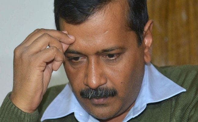 दिल्ली सरकार और प्रशासनिक अधिकारियों के बीच जारी है जंग, मुख्य सचिव ने लौटायी फाइल