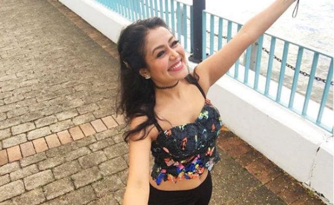 चुपके-चुपके इस एक्‍टर को डेट कर रही हैं नेहा कक्‍कड़!