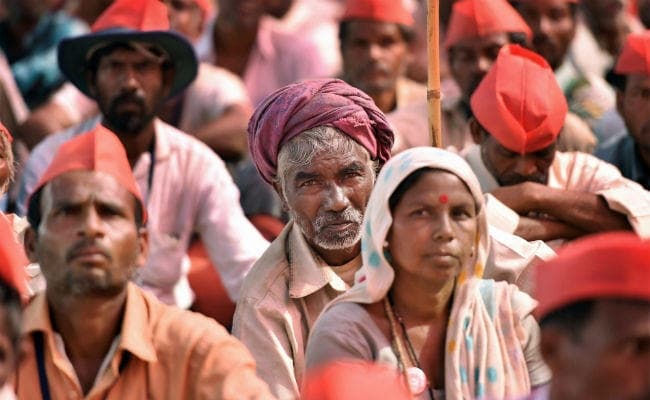 In Pics : किसानों की मांग के आगे झुकी फडणवीस सरकार, लिखित आश्‍वासन देंगे मुख्‍यमंत्री