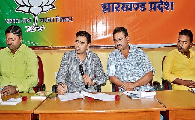 भाजयुमो के राष्ट्रीय मंत्री ने कार्यकर्ताओं में भरा जोश, कहा, झारखंड में 10 लाख ‘मिलेनियम वोटर’ बनायें