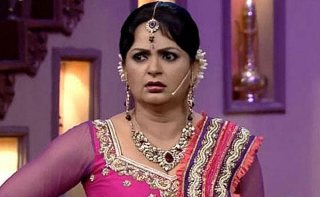 ड्राईवर ने सुनसान सड़क पर रोकी कार, उपासना सिंह ने तुरंत पुलिस को किया फोन