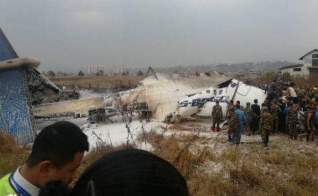 अत्यधिक झुलसने की वजह से नेपाल विमान दुर्घटना में जीवित बचे लोगों की पहचान में हो रही परेशानी