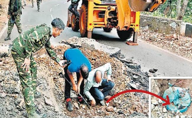 झारखंड : किरीबुरू-बड़ाजामदा मार्ग पर 80 किलो की लैंड माइन बरामद, 6-7 वर्ष पहले लगाये गये थे