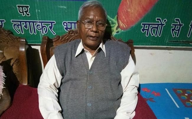 सोच, कड़ी मेहनत व लगन हो, तो मंजिल पाने में गरीबी बाधा नहीं बनती