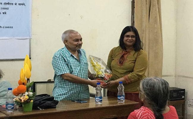 व्यंग्यकार सुशील सिद्धार्थ के निधन से साहित्य जगत में शोक, सोशल मीडिया में श्रद्धांजलि