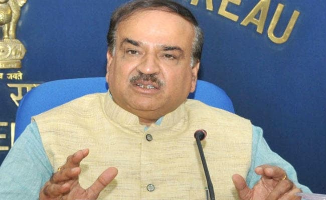 अविश्वास प्रस्ताव पर केंद्रीय मंत्री अनंत कुमार का बयान, मोदी सरकार को कोई खतरा नहीं