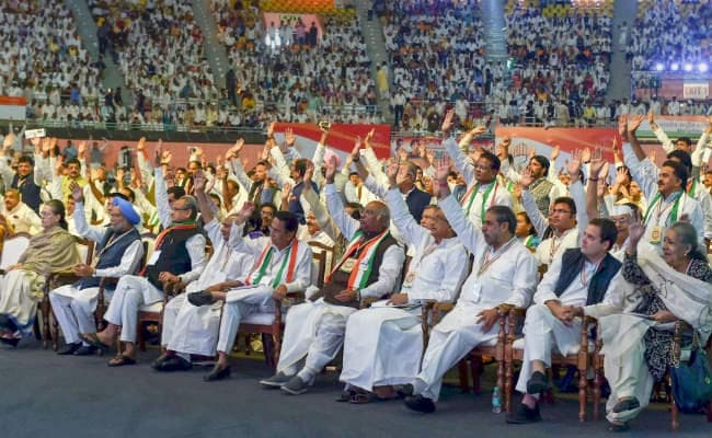 कांग्रेस महाधिवेशन में भाजपा पर आरोप, मोदी सरकार ने देश की अर्थव्यवस्था को कर दिया तबाह