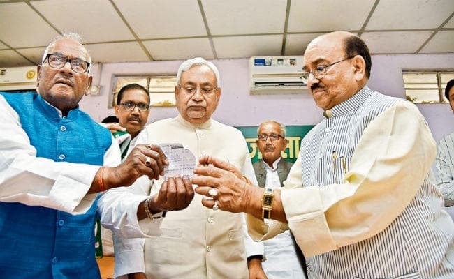 बिहार : ‘हम’ नरेंद्र गुट का जदयू में विलय, सीएम ने किया स्वागत