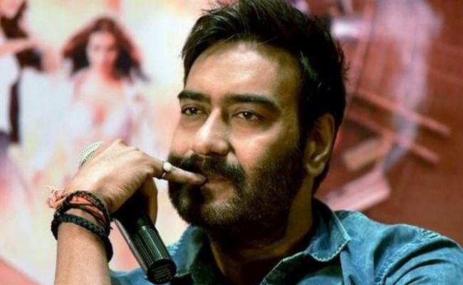 लीक से हटकर किरदार करने से कभी नहीं डरता : अजय देवगन