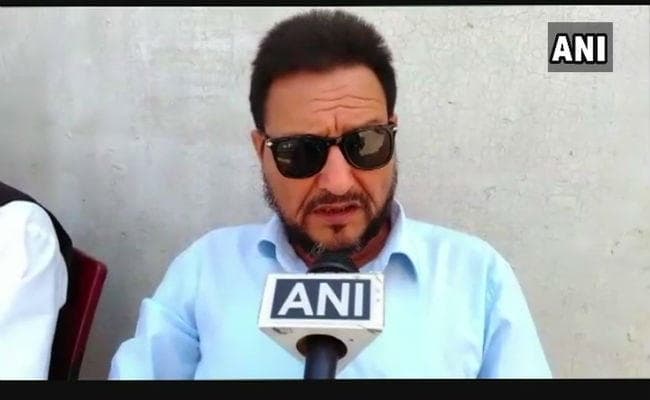 शमी के अंकल ने हसीन जहां को बताया लालची, कहा, प्रोपर्टी अपने नाम करने की जल्दी में थी