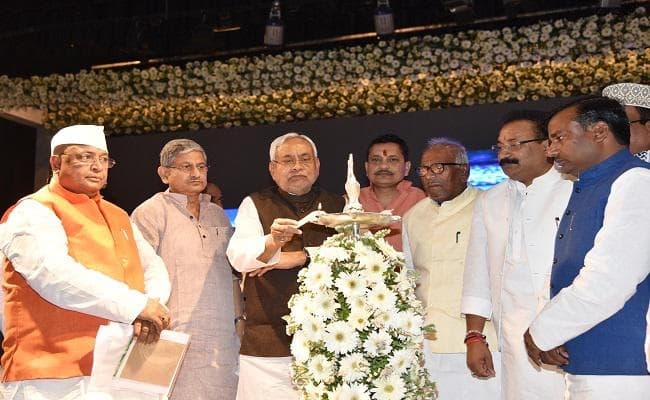 दरभंगा और भागलपुर के मुद्दे पर बोले नीतीश, सांप्रदायिकता फैलाने वालों से समझौता नहीं