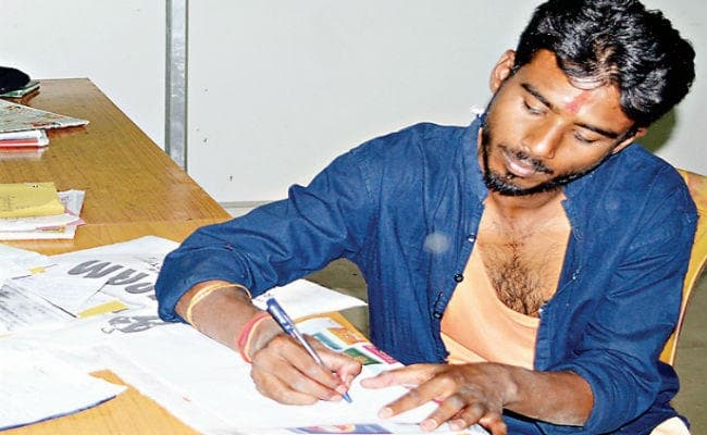 मंदिर में शादी रचा रहे प्रेमी युगल को पीटा, की फायरिंग जानें मामला