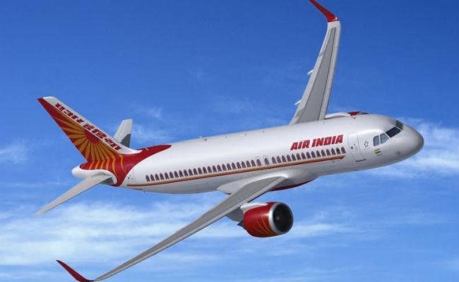 Air India ने शाकाहारी व्यक्ति को परोस दिया Non-Veg, In flight हुआ यह हाल...!